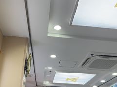 -郑远元专业修脚房(昌里东路店)