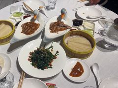 -悦色烤鸭店