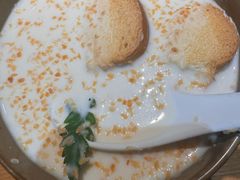 -一朵菌·野生菌探索家火锅(南亚店)