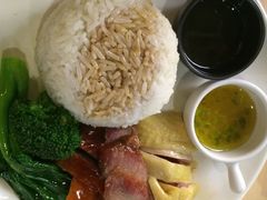 招牌三宝饭-来龙里 精致 东南亚餐室(万象城店)