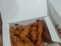 -必胜客(大坪英利店)