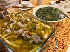 -万重锦·人文川菜馆(骡马市店)