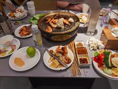 -山焱·炭火自助烤肉(周浦万达店)
