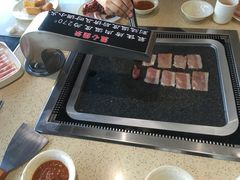 -火焰山自助烧烤涮石板烤肉(新华大街店)