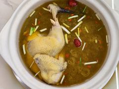 -黔蘑菇四季餐厅(观山湖店)