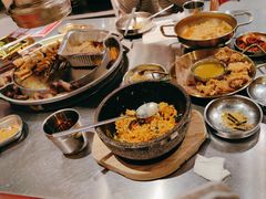 -哈哈碳都·牛肋条无限自助烤肉(台江万达店)