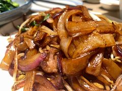 干炒牛河-汤潮荟·粤菜小馆(茂业天地店)