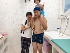 -龙格亲子游泳俱乐部(泊富中心)