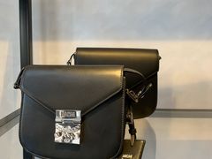 -MCM(比斯特上海购物村店)