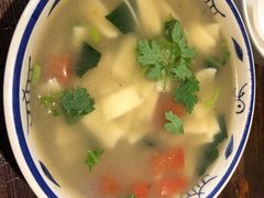 羊汤面片-连手特色烤串