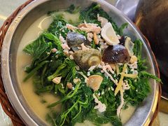 -红旗山庄(圭峰山店)