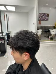 -5M HAIR SALON