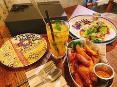 -I HOLIC艾豪丽披萨(KKone店)