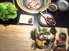-山川小町·极番烧肉(新地假日广场店)