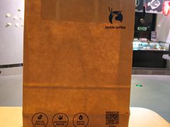 -瑞幸咖啡(尼盛尚品汇店)
