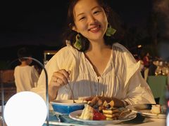 -亚龙湾希尔顿自助餐厅·海鲜·烧烤·沙滩BBQ·现场乐队