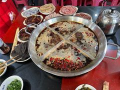 -储奇门鳝鱼火锅(总店)