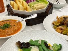 -品海楼·大连海胆锅贴馆(东港店)