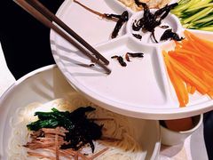 鸡丝凉米线-云海肴·汽锅鸡·云南菜(高德置地店)