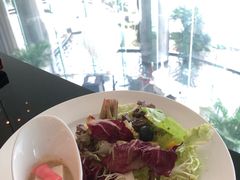 -圣丰索菲特·2 On 988 Café 自助餐厅