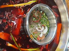 -正南齊北重庆老火锅(光华村直营店)