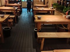 -泥糊破店小酒馆·团建聚餐(南京西路店)