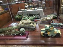 -车之谷·汽车文化主题餐厅(汽开店)