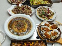 -老东镇啤酒屋海鲜加工·蒸汽海鲜·海鲜烧烤(台东店)