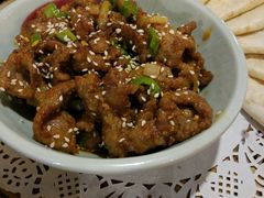 老面饼裹肉丝-金厨帽烤鱼(芦庄店)