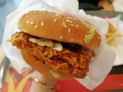 麦辣鸡腿堡-麦当劳(伟城广场店)