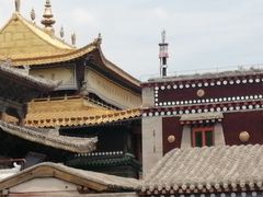 -塔尔寺游客服务中心