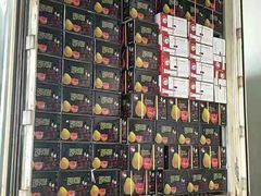 -上海龙吴水胜海发市场