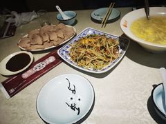 -李连贵熏肉大饼(世纪路店)