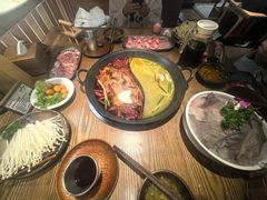 -巴卤社老火锅(财富店)