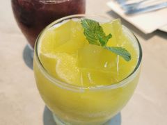 -必胜客(WOW南雄店)