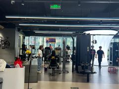 -超鹿运动(五四路恒力城店)