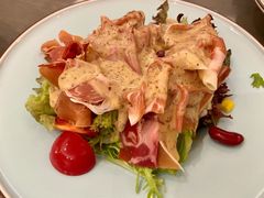 西班牙火腿蔬菜沙拉-宴会中心