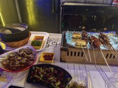 -云晓光头烧烤吧(川沙绿地店)