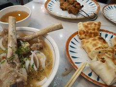 -努拉洪鸡蛋面馆