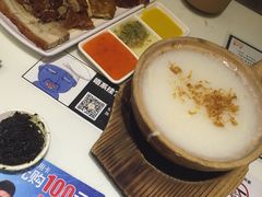 -新大咀港式茶餐厅(宝山万达店)