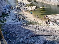 -燕子河大峡谷天坑仙境