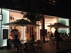 -奈雪的茶(华侨城创意园店)