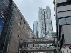 -观音桥步行街