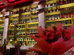 -饮湖威士忌鸡尾酒吧