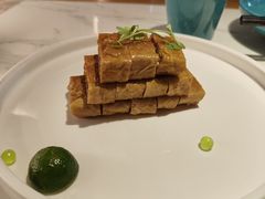 -荷塘秋月·本帮江浙菜(国权路店)