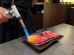 -铭牛烧肉·和牛海鲜自助(高新月牙湖店)