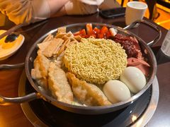 罗杰年糕部队火锅-양평식당·杨平食堂(华贸店)