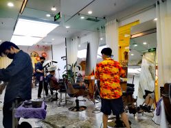-DIAN DIAN SALON点点