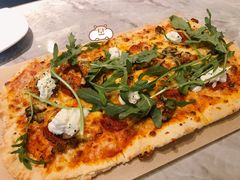 一整颗皇后云朵布拉塔芝士比萨-必胜客(东营万达店)