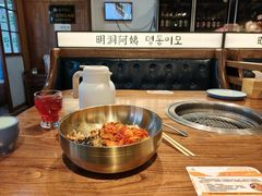 -明洞阿姨·韩式酱蟹烤肉·创意料理(三元桥店)